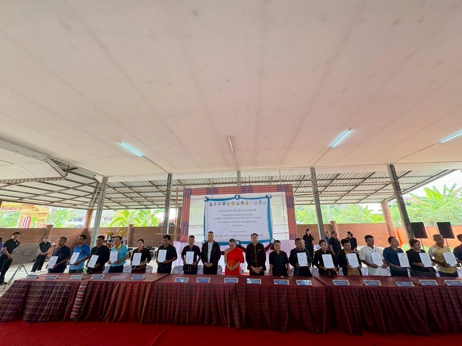 พช.เบญจลักษ์ ผนึกกำลังภาคีเครือข่าย ประกาศวาระ “ตำบลเข้มแข็ง ตามหลักปรัชญาของเศรษฐกิจพอเพียง” มุ่งสร้างชุมชนมั่นคง มั่งคั่ง ยั่งยืน